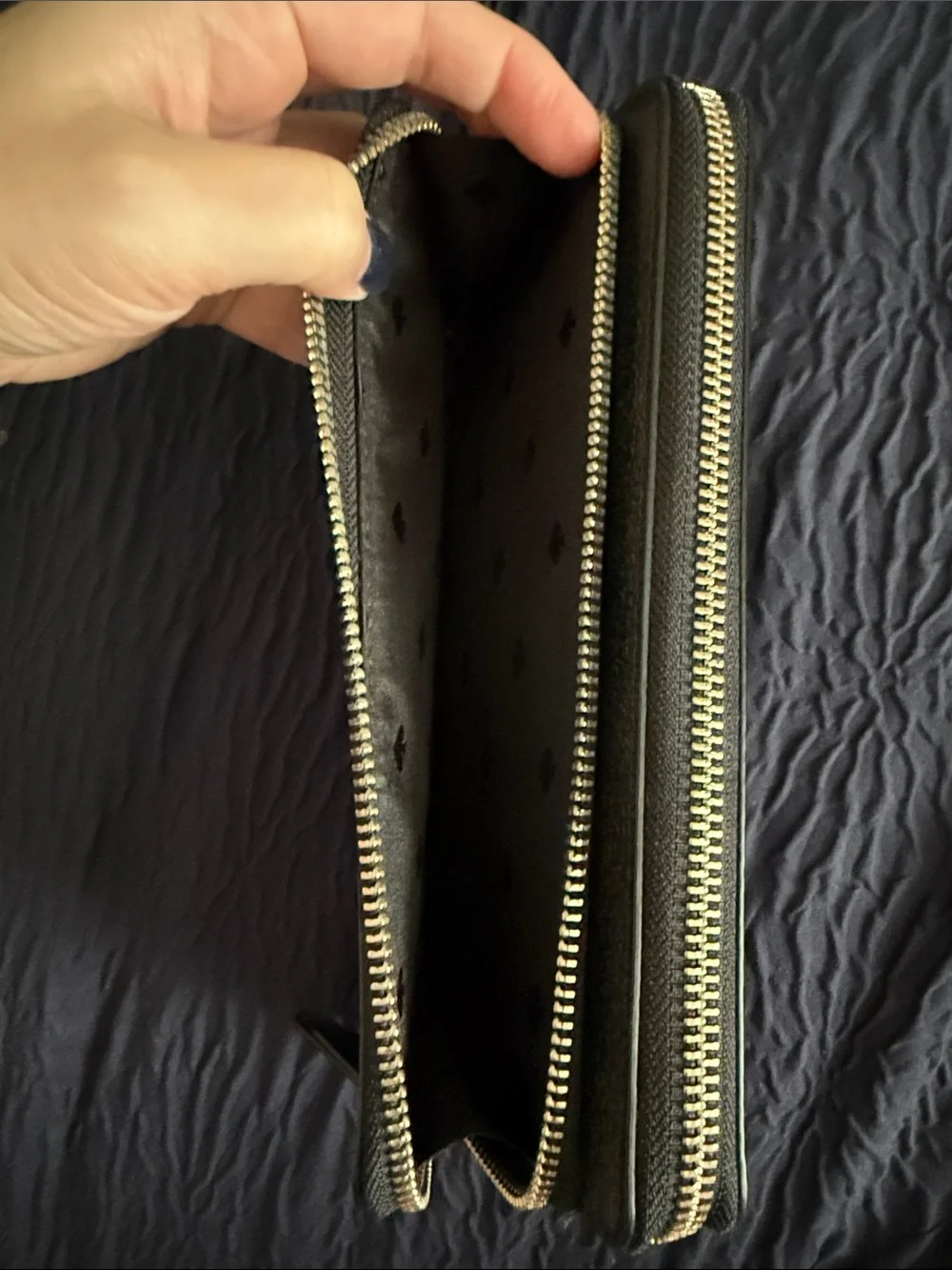kate spade black pebbled leather wristlet clutch with gold logo